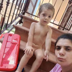 Carolina, Famiglia a Provincia di Caserta