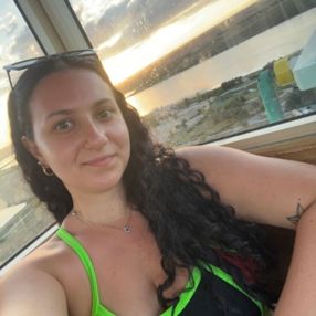 Anna, Babysitter a Corridonia