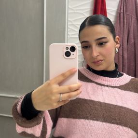 Giulia, Babysitter a Tortolì