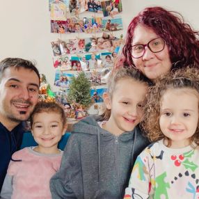 Amanda, Family in Fara Gera D'adda