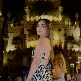 Anna, Babysitter in Manfredonia