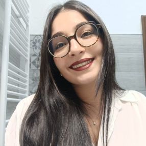 Morena, Babysitter in Bronte