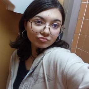 Giulia, Babysitter a Madonnina
