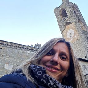 Valentina, Babysitter in Volpino