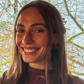Carola, Babysitter a Collegno
