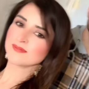 Nabila, Babysitter a Jerago Con Orago