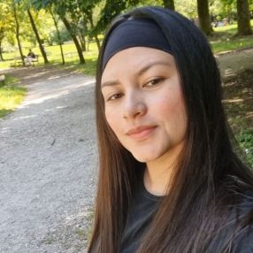 Gabriela Elizabeth, Babysitter a Gallarate