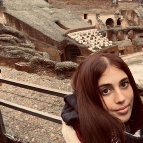 Alessia, Babysitter a Argenta