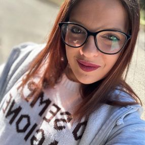 Lisa, Babysitter in Cento