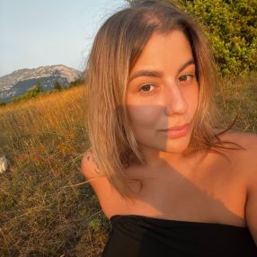 Viola, Babysitter in Civita Castellana