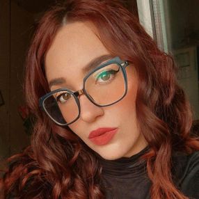 Beatrice, Babysitter a Diano Castello