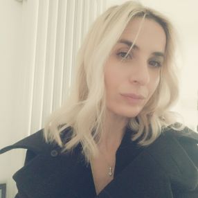 Francesca, Babysitter a Montelabbate