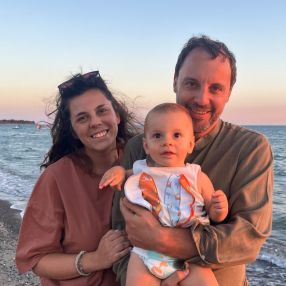 Elisa, Family in Pontedera