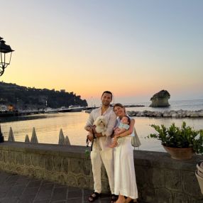 Marta, Family in Napoli