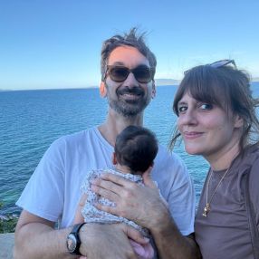 Claudia, Famiglia a Pisa