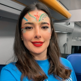 Niloufar, Babysitter in Napoli