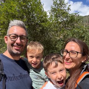 Fabio, Family in Magenta