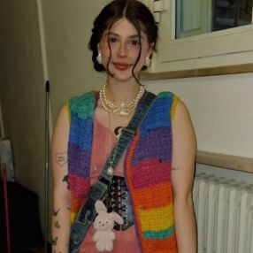 Aurora, Babysitter in Parma
