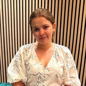 Diana, Babysitter a Ponte San Pietro