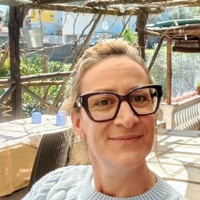 Manuela, Babysitter a Provincia di Macerata