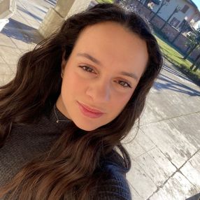 Alessia, Babysitter a San Gervasio Bresciano