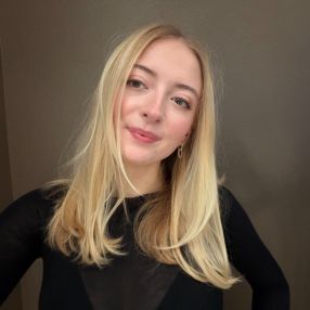 Olivia, Babysitter a Treviglio