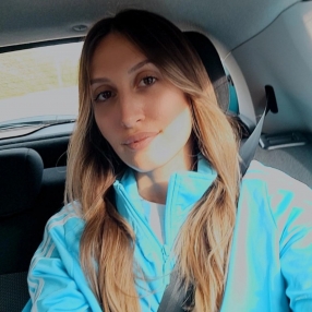 Gloria, Babysitter a Provincia di Crotone