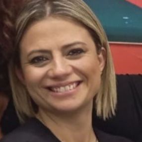 Raffaella, Babysitter a Trani