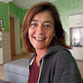 Corina, Babysitter in Induno Olona