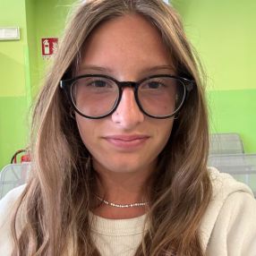 Alice, Babysitter a Brembate di Sopra