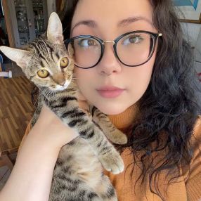 Greta, Babysitter a Silvi