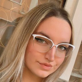 Giulia, Babysitter in Varese