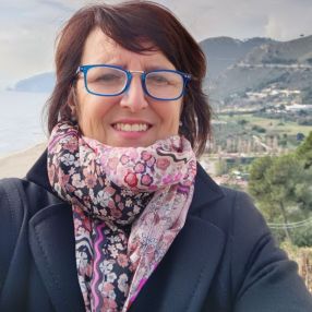 Luigina, Babysitter in Levada
