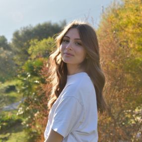 Elisa, Babysitter a Castelfranco Emilia
