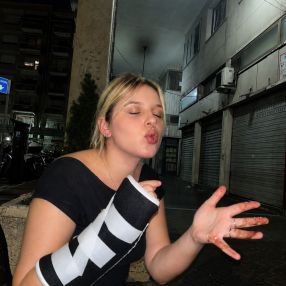 Sara, Babysitter a Liguria