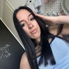 Laura, Babysitter in Provincia di Como