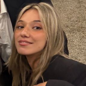 Sara, Babysitter in Modena