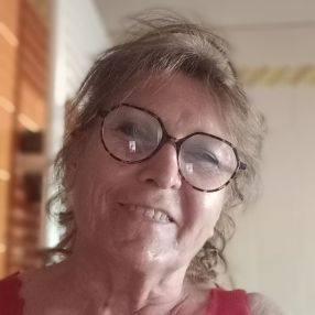 Sofie, Babysitter a Lonate Pozzolo