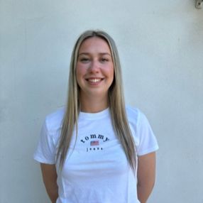 Benedetta, Babysitter a Caldogno-rettorgole-cresole