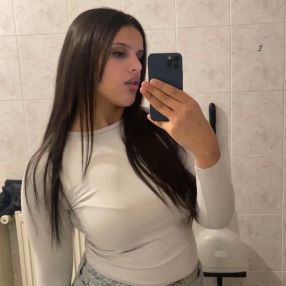 Marwa, Babysitter in Nervesa della Battaglia