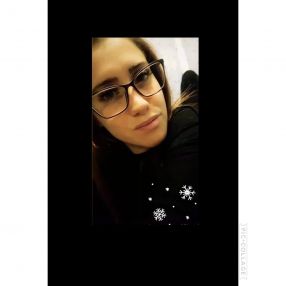 Valentina, Babysitter a Genova