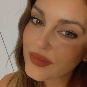 Lorena, Babysitter a Misterbianco