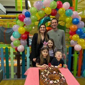 Elena, Famiglia a Loreggiola