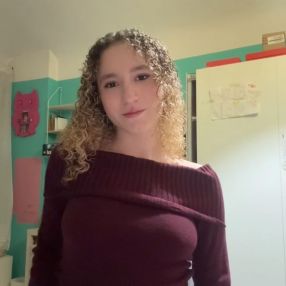Sophia roberta, Babysitter a San Giorgio Canavese