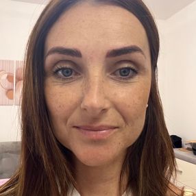 Carmen Loredana, Babysitter a Oristano