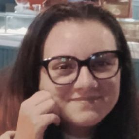 Federica, Babysitter a Racale