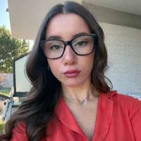 Chiara, Babysitter a Melito di Napoli