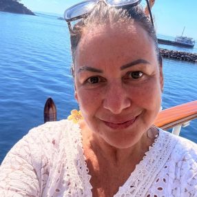 Monica, Babysitter a Faloppio