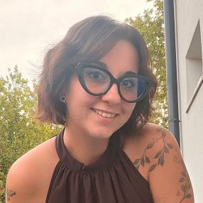 Chiara, Babysitter a Villa
