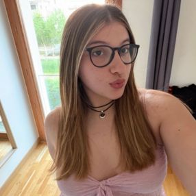 Dania, Babysitter a Castel Guelfo di Bologna